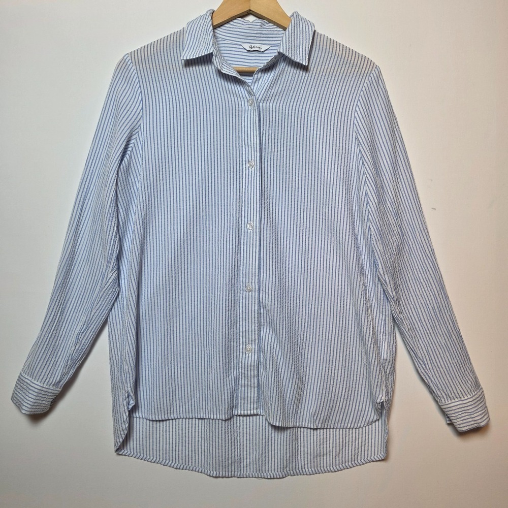 Reitmans Blue & White Vertical Striped Long Sleeve Button-down Shirt Medium